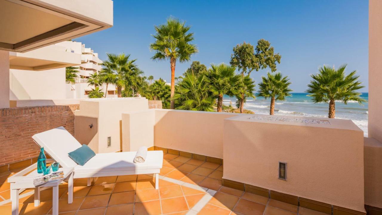 Bahia De La Plata Luxury Apartments Estepona Buitenkant foto